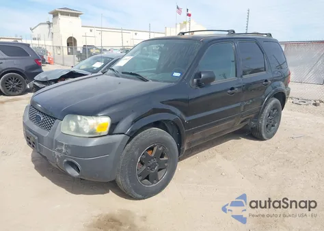 2005 Ford Escape Limited z USA, uszkodzony, nr VIN 1FMCU04125KB02489